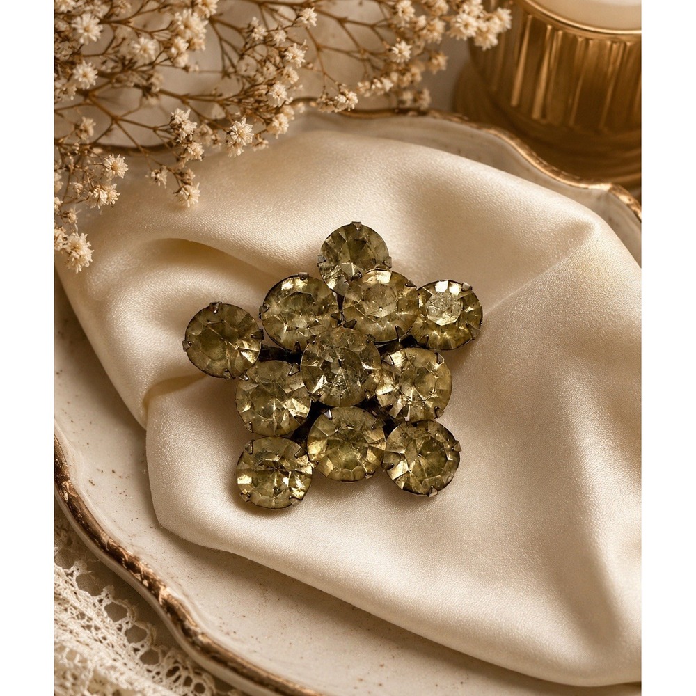 Vintage Rhinestone And Silver Flower Brooch Pin